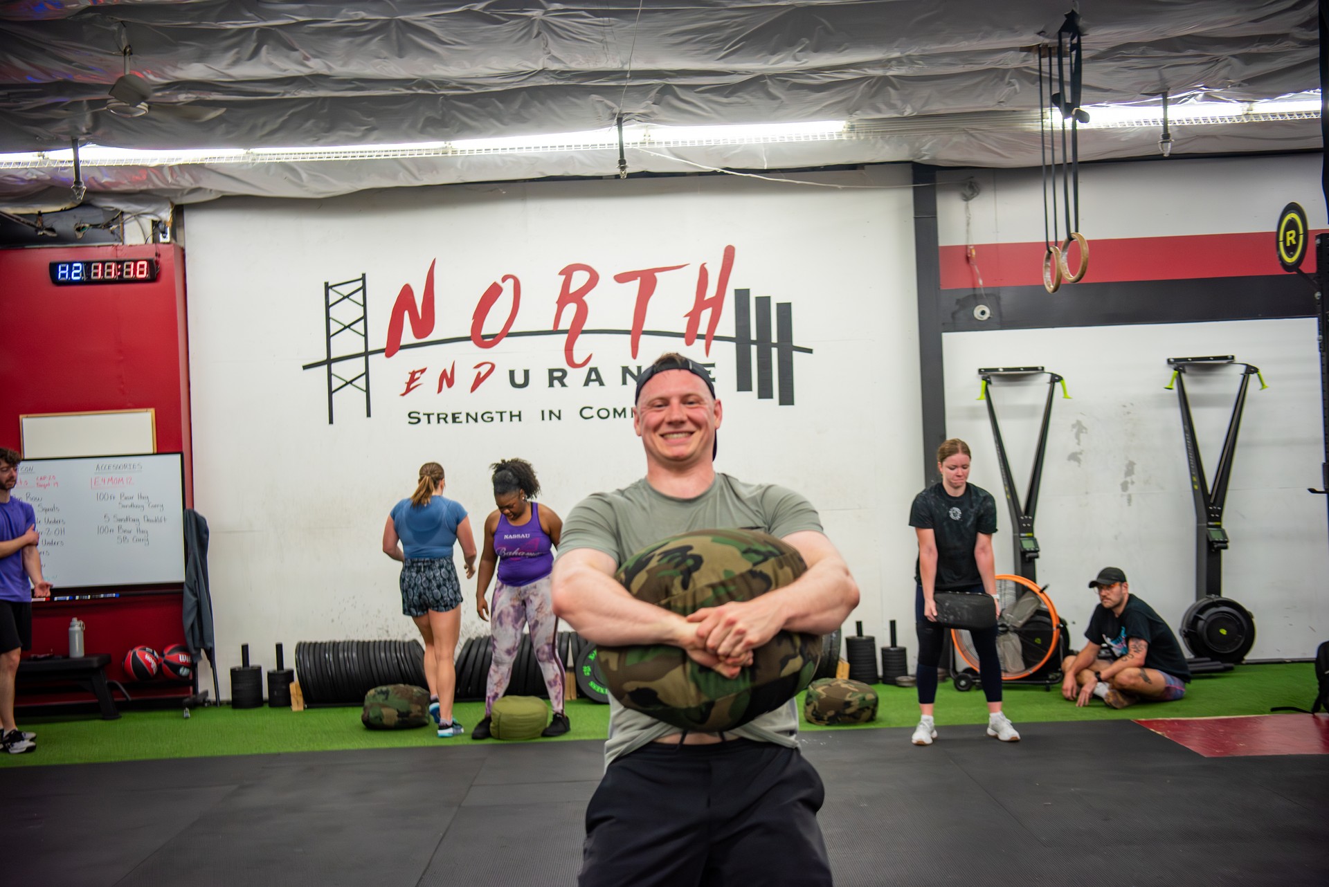 North Endurance Class Photo (Photo © Stoo Metz)